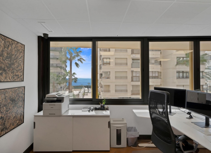 Commercial Office en Marbella - 10