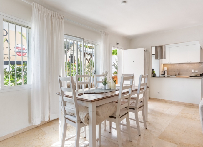 Appartement  rez de chaussée situé à Río Real - 5