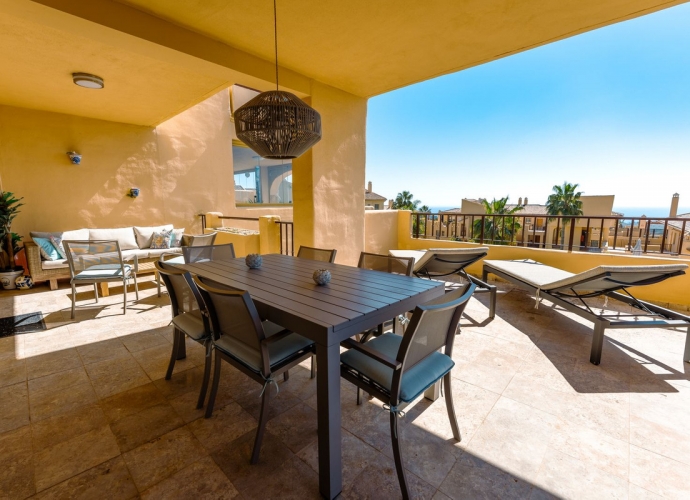 Apartamento Planta Media en Atalaya - 1