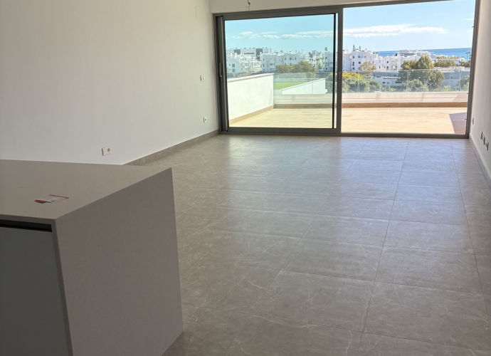 Apartment Ground Floor in Estepona - 3