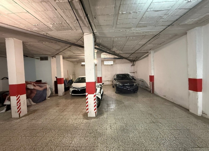 Commercial Garage situé à San Pedro de Alcántara - 3