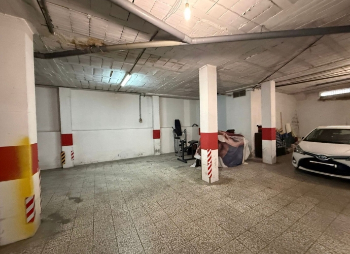 Commercial Garage situé à San Pedro de Alcántara - 4
