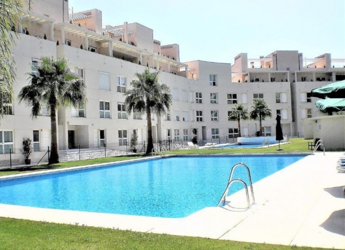 Apartamento Planta Baja en Nueva Andalucía - 1