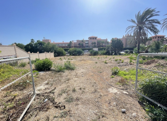 Plot Residential in Estepona - 7
