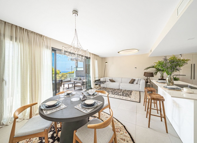 Apartment Middle Floor in Estepona - 4