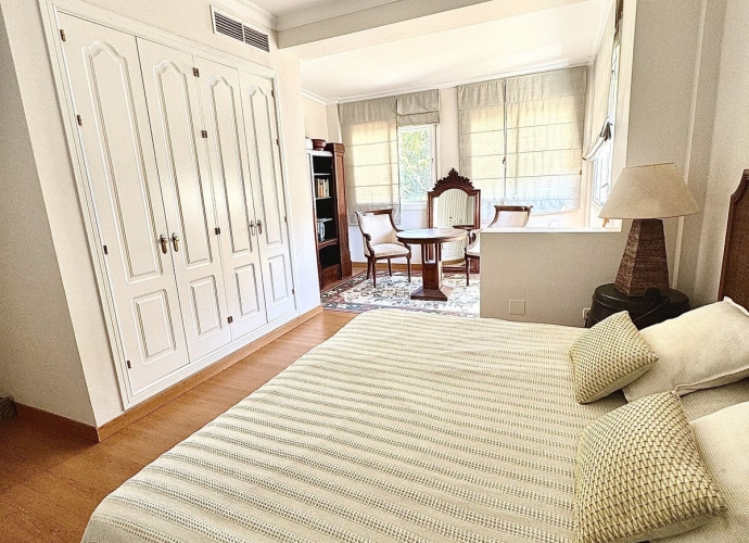 Apartamento Planta Media en Guadalmina Baja - 10