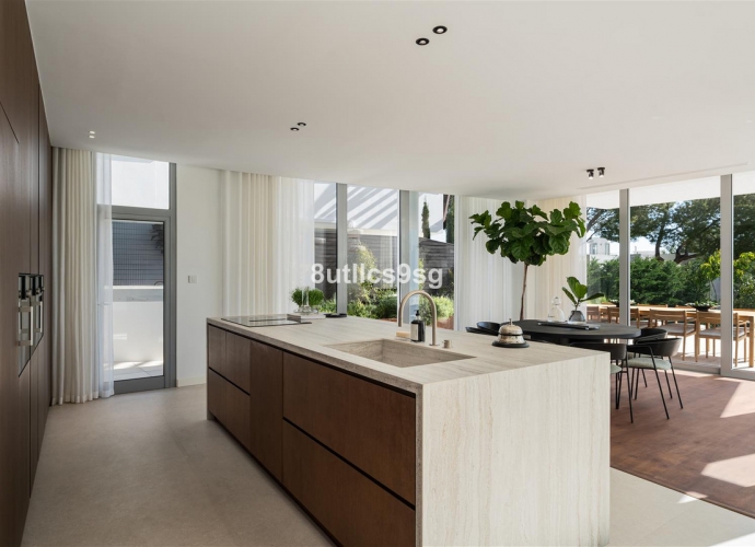 Villa Semi Detached in Sierra Blanca - 10