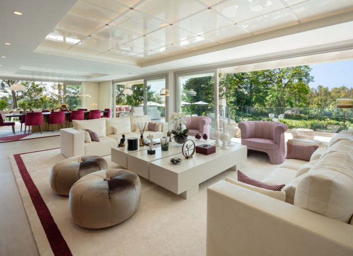 Villa Independiente en Aloha - 9