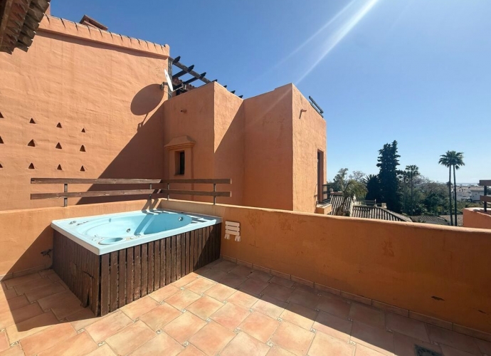 Apartment Duplex in Estepona - 1