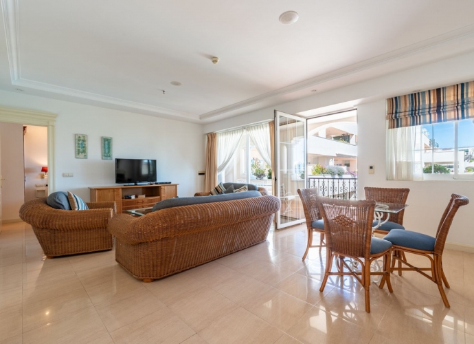 Apartamento Planta Media en Marbella - 4