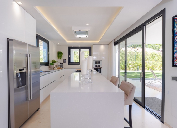 Villa Independiente en Nueva Andalucía - 8