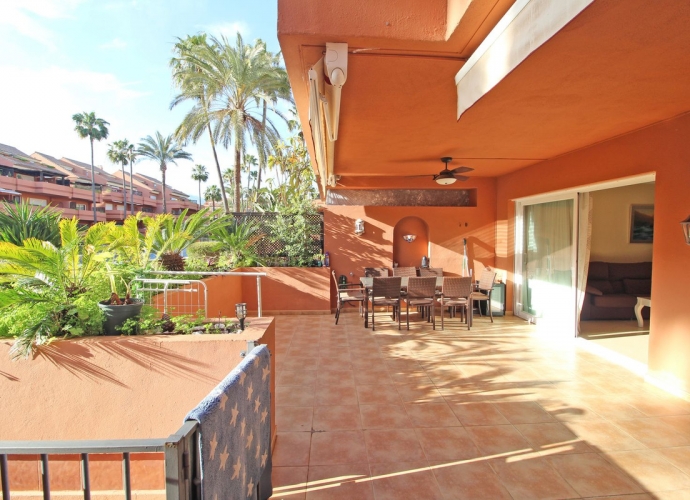 Apartment Ground Floor in Puerto Banús - 2