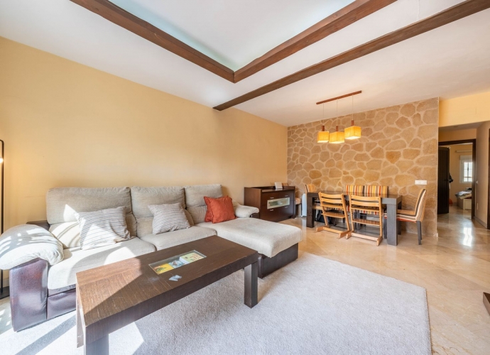 Apartamento Planta Baja en Aloha - 9