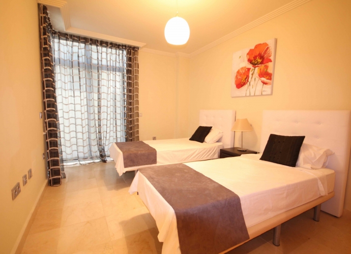 Appartement milieu d’Etage situé à Benahavís - 5