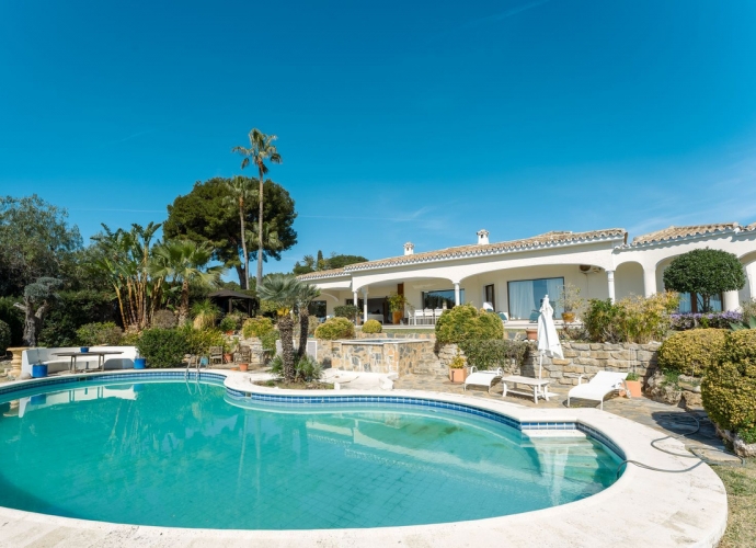 Villa Detached in Benahavís - 2