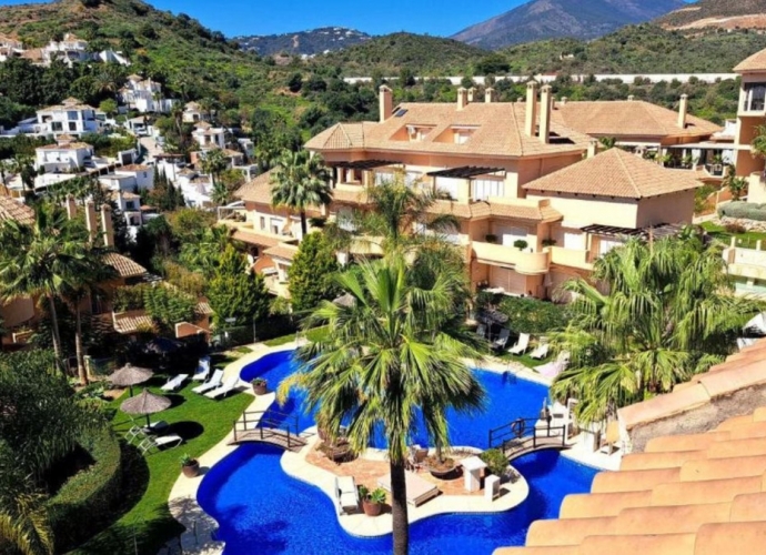Apartamento Planta Media en Aloha - 1