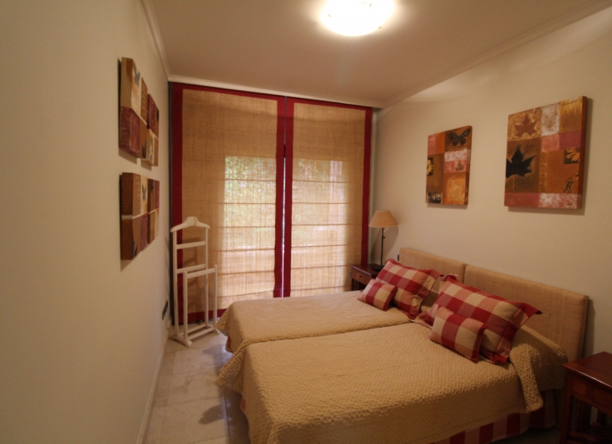 Townhouse Semi Detached in The Golden Mile - 7
