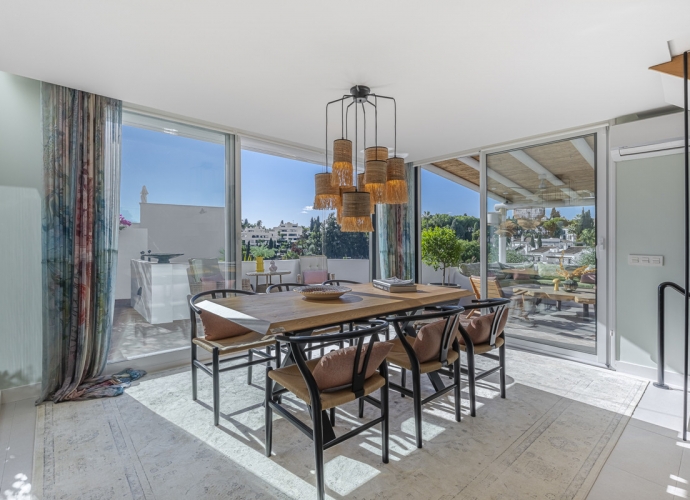 Townhouse Terraced in The Golden Mile - 9