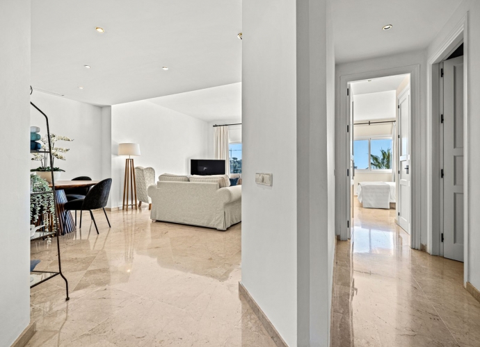 Apartamento Planta Media en Elviria - 4