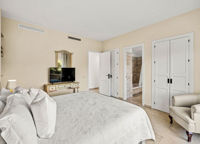 Apartamento Planta Media en Elviria - 9