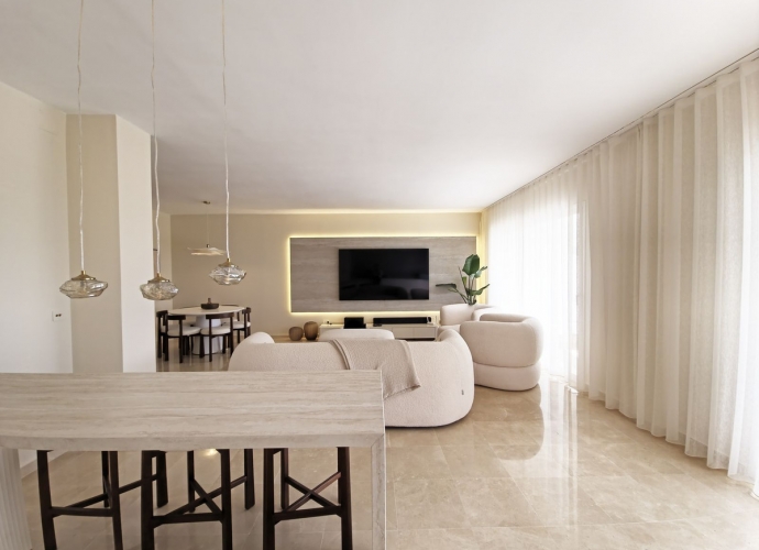 Apartment Middle Floor in Benahavís - 7