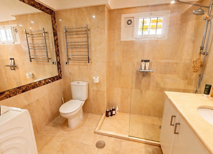 Apartamento Planta Media en Atalaya - 10