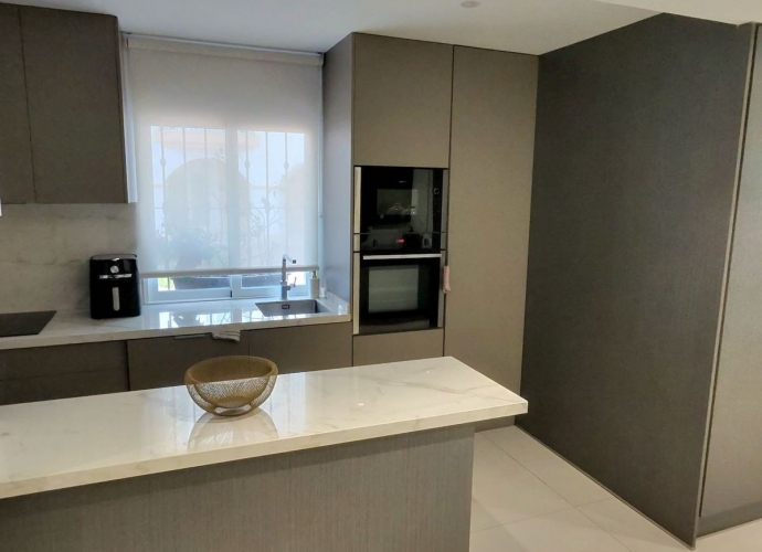 Apartamento Planta Baja en Puerto Banús - 4