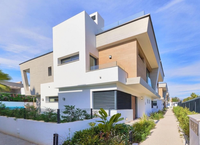 Villa Semi Detached situé à Puerto Banús - 1
