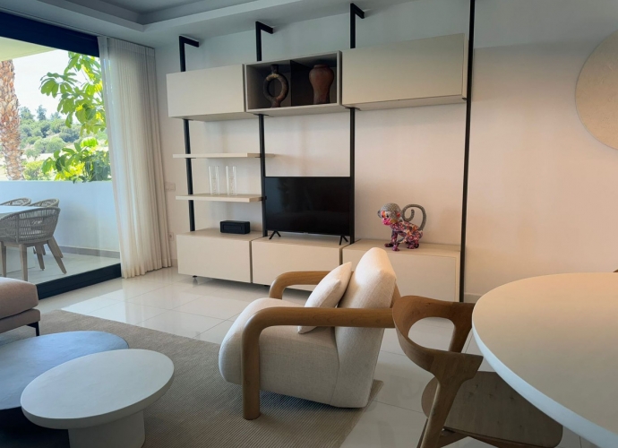 Appartement milieu d’Etage situé à Benahavís - 9
