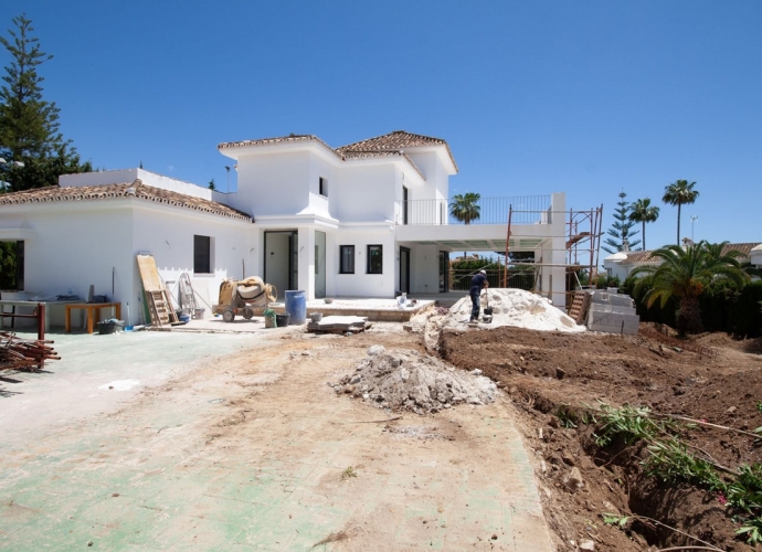Villa Independiente en Elviria - 1