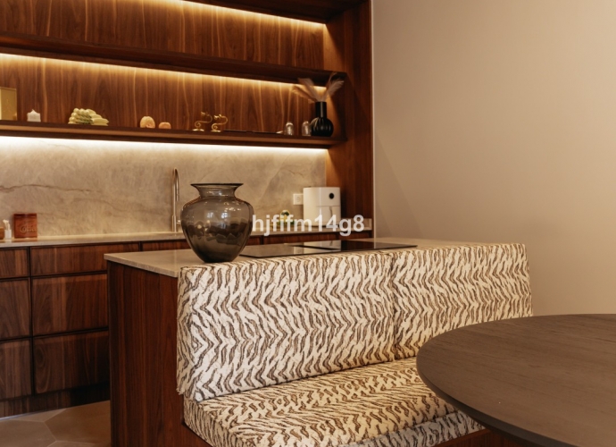 Townhouse Terraced in The Golden Mile - 9
