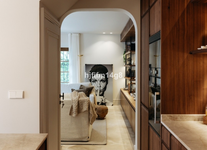 Townhouse Terraced in The Golden Mile - 10