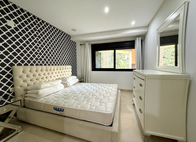 Apartamento Planta Media en Puerto Banús - 10