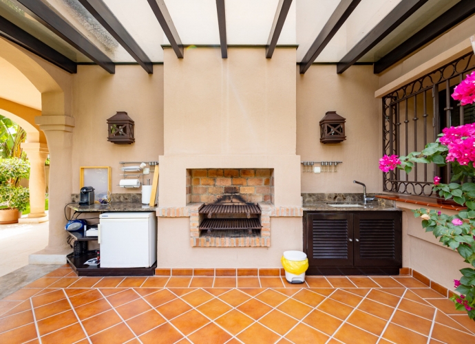 Villa indépendante situé à Los Monteros - 9