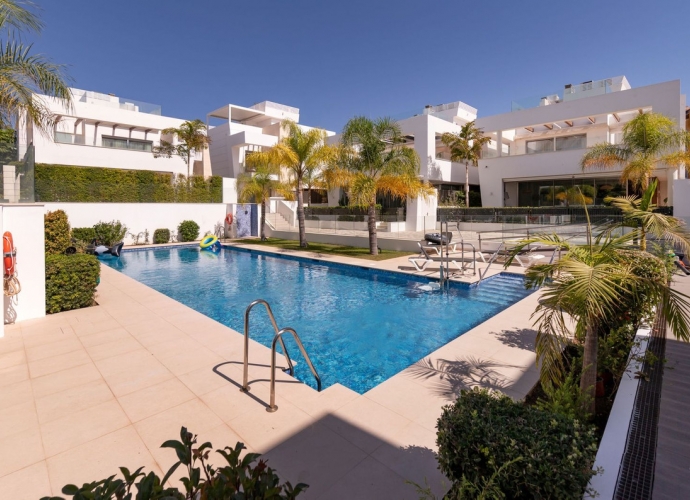 Villa Independiente en San Pedro de Alcántara - 3