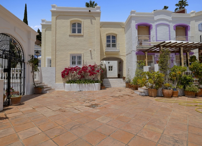 Maison de Ville situé à Benahavís - 2