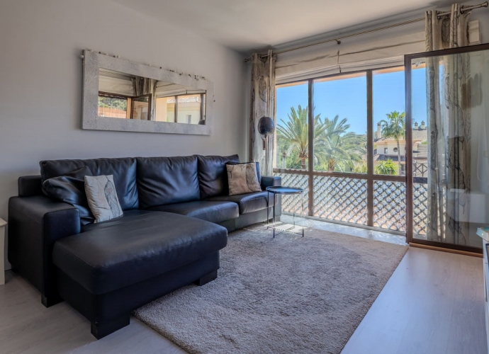 Apartamento Planta Media en Marbella - 10