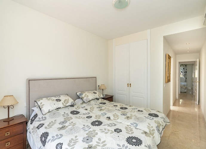Apartamento Planta Media en Marbella - 7