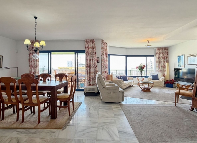 Apartamento Planta Media en Marbella - 5