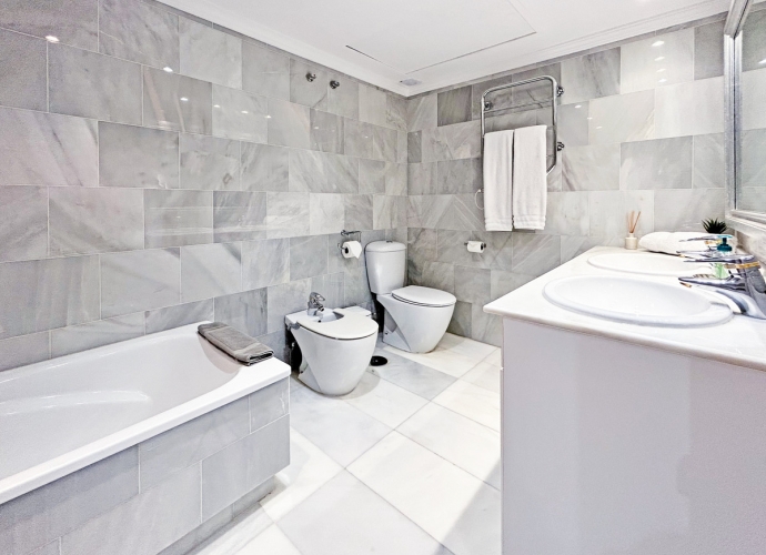Apartamento Planta Media en Puerto Banús - 10