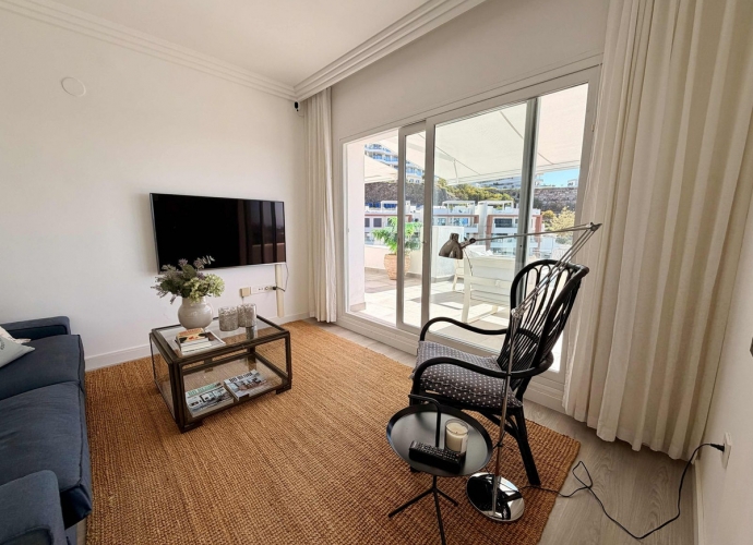 Appartement milieu d’Etage situé à Benahavís - 3