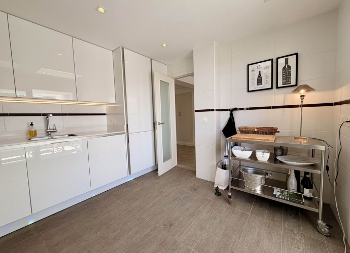 Appartement milieu d’Etage situé à Benahavís - 9