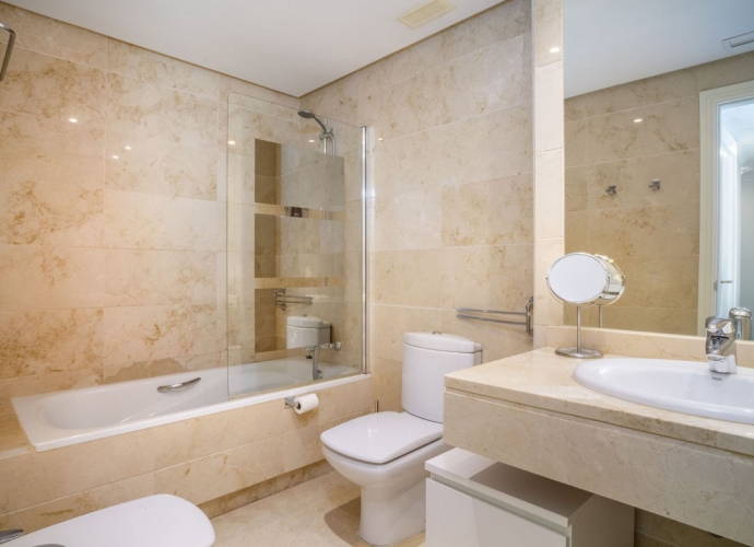 Apartamento Planta Media en Puerto Banús - 5