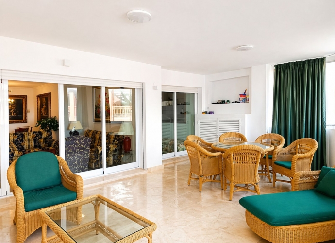 Apartamento Planta Media en Marbella - 4