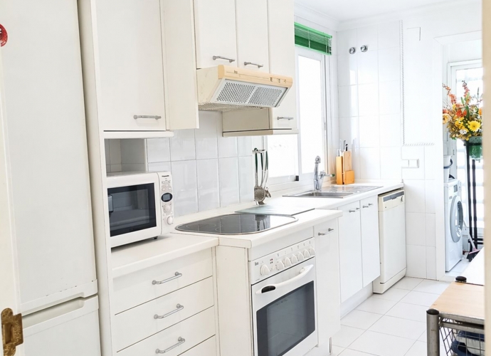 Apartamento Planta Media en Marbella - 10