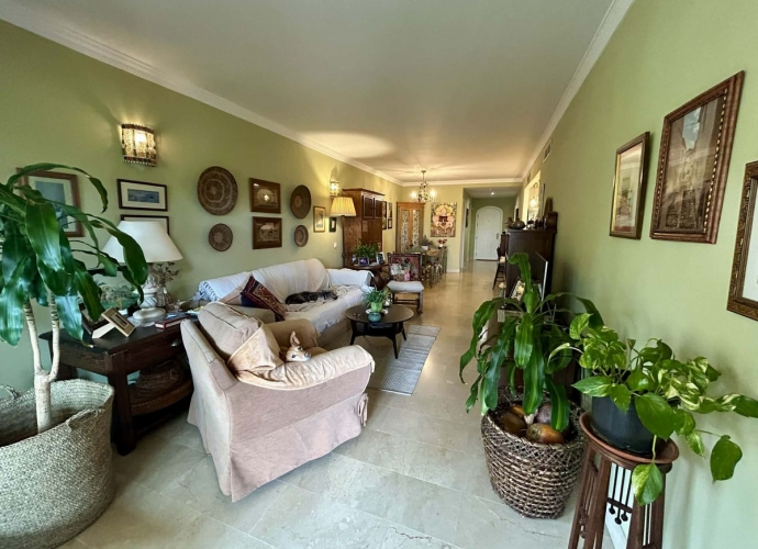 Apartment Ground Floor in Elviria - 2