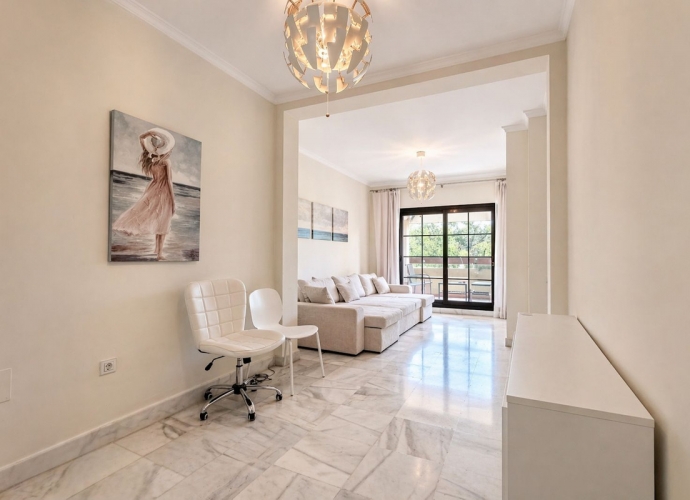 Apartamento Planta Media en Hacienda del Sol - 4
