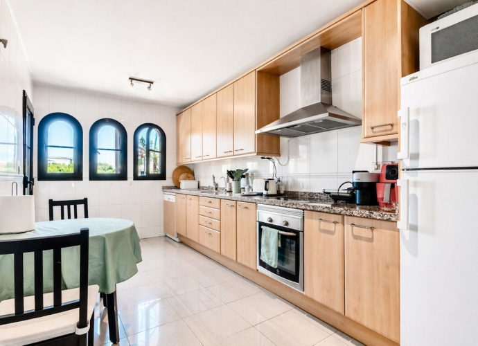 Apartamento Planta Media en Hacienda del Sol - 6
