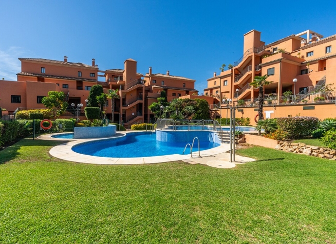 Appartement milieu d’Etage situé à Elviria - 1