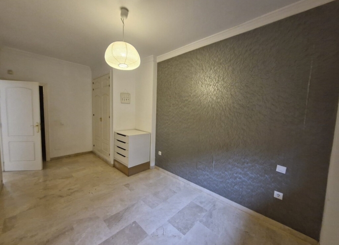 Appartement milieu d’Etage situé à Elviria - 7